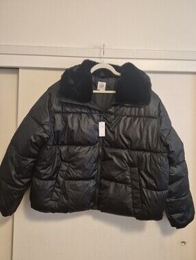 NWT GAP Puffer Coat
